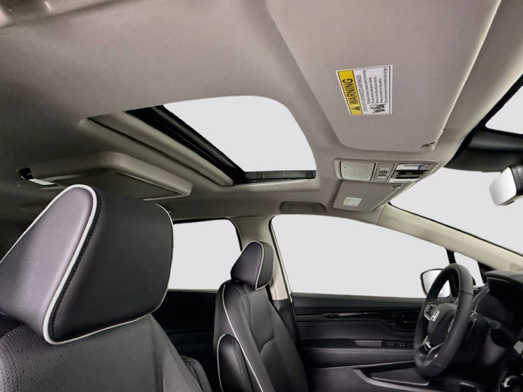 New 2026 Honda Odyssey Elite image 18