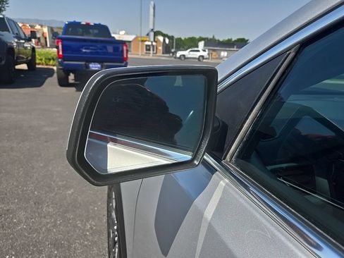 Used 2018 GMC Acadia SLT AWD/4WD image 35