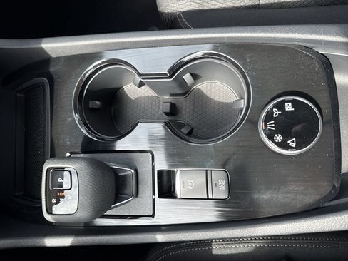 New 2026 Nissan Rogue SV AWD/4WD image 22