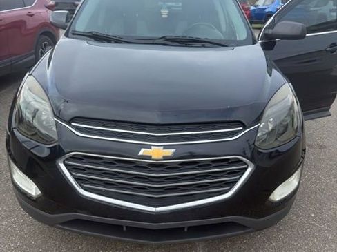 Used 2017 Chevrolet Equinox LT w/ Convenience Package image 1