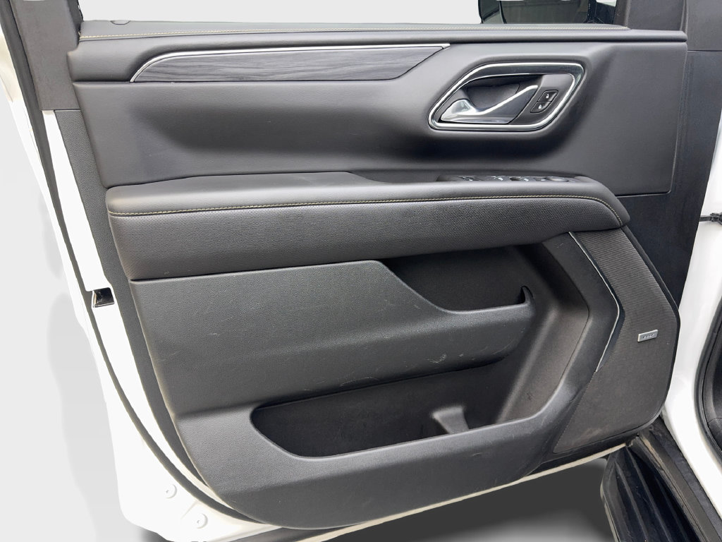 Used 2024 GMC Yukon SLT RWD image 34