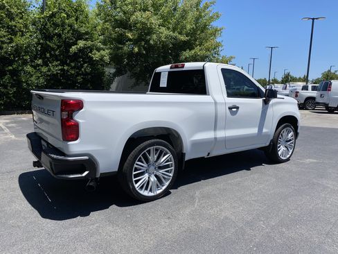 Used 2026 Chevrolet Silverado 1500 W/T w/ WT Value Package RWD image 9