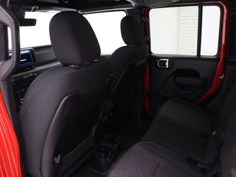 Used 2024 Jeep Gladiator Mojave w/ Dual Top Group AWD/4WD image 15