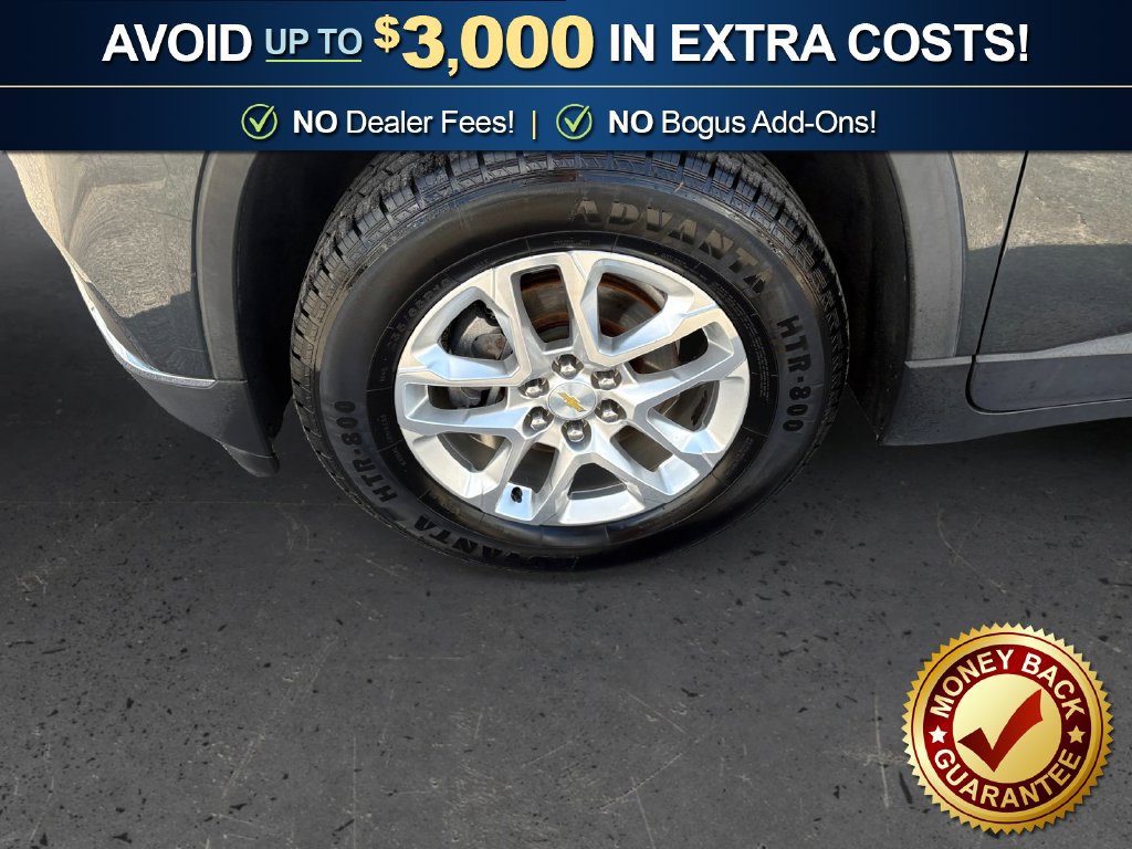 Used 2018 Chevrolet Traverse LT FWD image 13