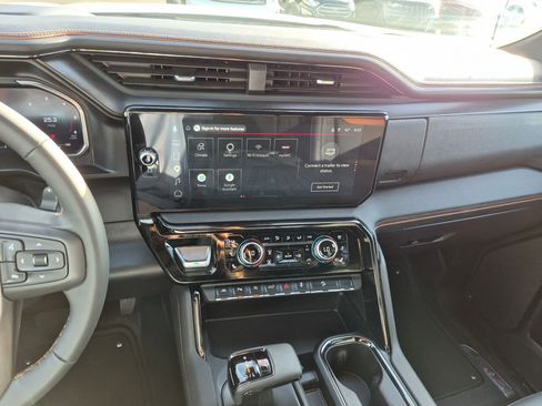 Used 2026 GMC Sierra 1500 AT4 w/ AT4 Premium Package AWD/4WD image 29