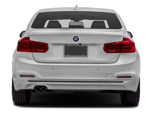 Used 2018 BMW 330i Sedan RWD image 8
