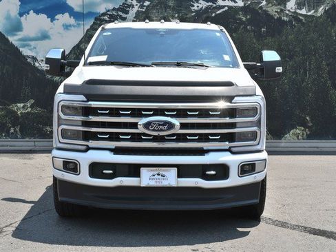 Used 2024 Ford F250 Platinum w/ FX4 Off-Road Package AWD/4WD image 5