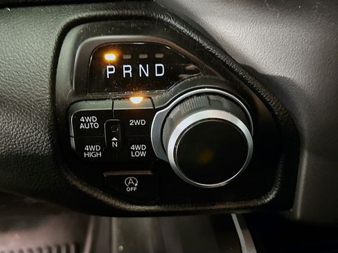Used 2022 RAM 1500 Big Horn AWD/4WD image 25