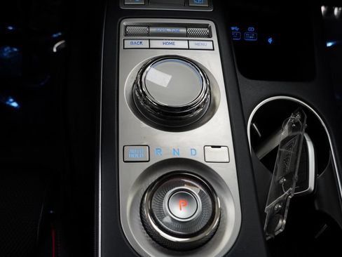 Used 2023 Genesis GV70 2.5T w/ Sport Prestige Package AWD/4WD image 40