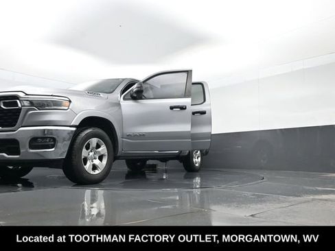 Used 2025 RAM 1500 Big Horn image 32