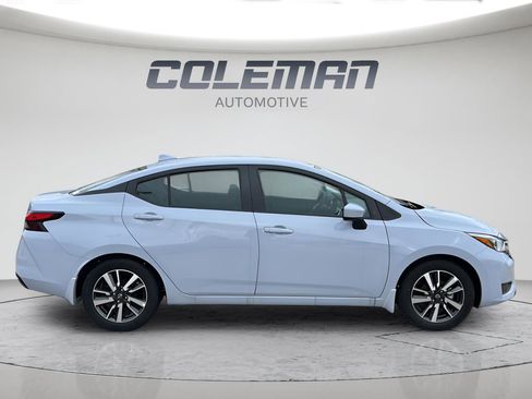 New 2025 Nissan Versa SV w/ Trunk Package image 4