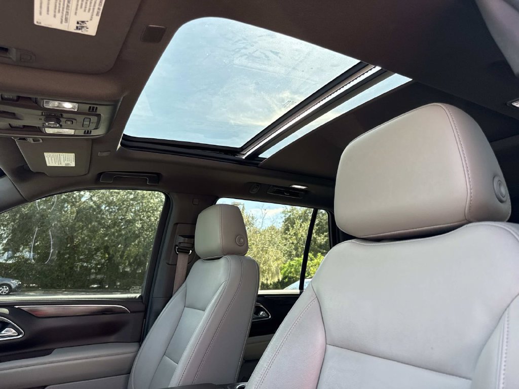 Used 2021 Chevrolet Tahoe LT w/ LT Signature Package AWD/4WD image 29