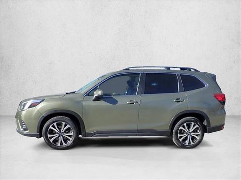 Used 2023 Subaru Forester Limited image 2