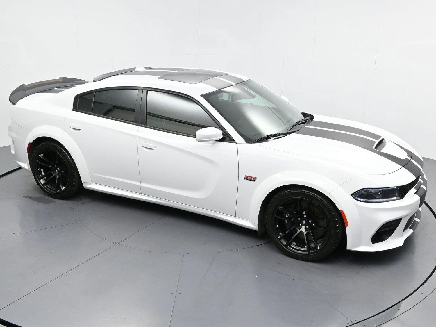 Used 2022 Dodge Charger Scat Pack RWD image 31