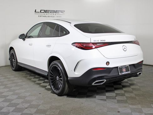 Certified 2025 Mercedes-Benz GLC 300 4MATIC image 3