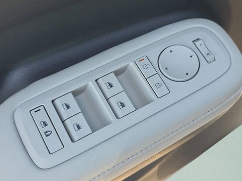 New 2026 Hyundai Santa Fe SEL FWD image 23