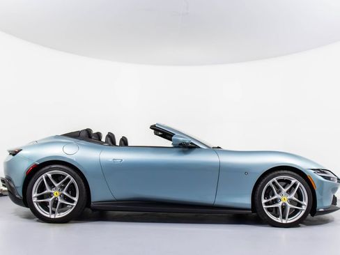 Certified 2024 Ferrari Roma Spider RWD image 3
