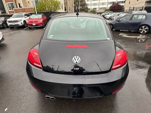Used 2014 Volkswagen Beetle TDI image 6