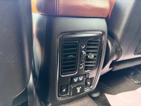 Used 2016 Jeep Grand Cherokee Summit w/ Platinum Series Group image 13