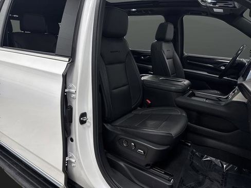 Used 2021 GMC Yukon XL Denali image 33