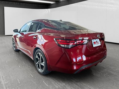 Used 2024 Nissan Sentra SV FWD image 3