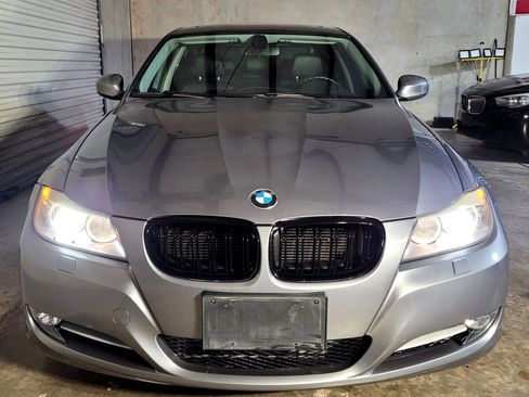 Used 2011 BMW 335i xDrive Sedan image 2