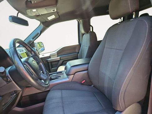 Used 2017 Ford F150 XLT w/ Equipment Group 302A Luxury AWD/4WD image 9