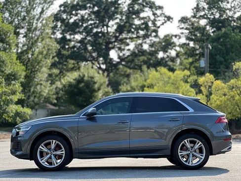 Used 2019 Audi Q8 Premium w/ Convenience Package AWD/4WD image 8
