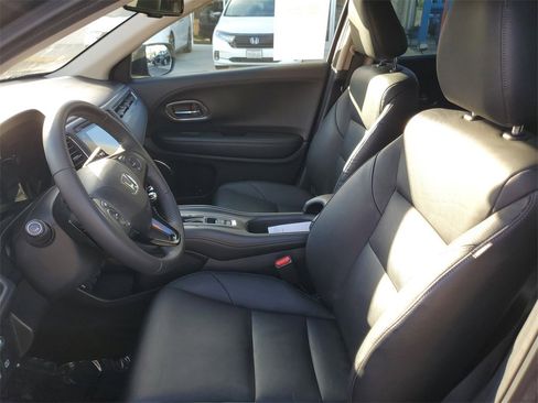 Used 2016 Honda HR-V EX-L image 17