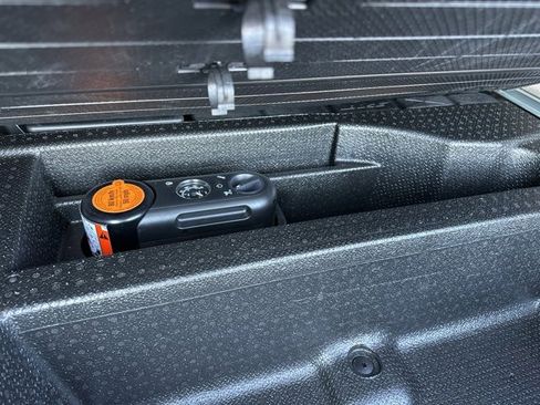 Used 2016 Cadillac SRX Luxury w/ Driver Awareness Package image 45