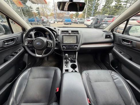 Used 2019 Subaru Outback 2.5i Limited AWD/4WD image 12
