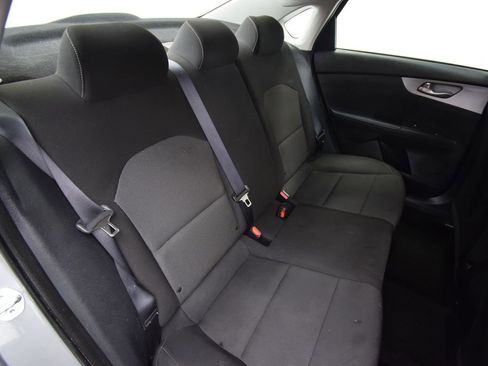 Used 2023 Kia Forte LXS w/ LXS Technology Package FWD image 23