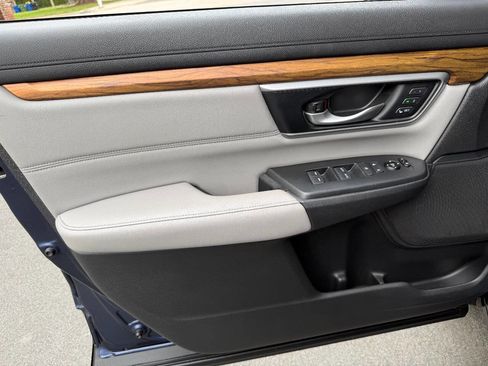 Used 2017 Honda CR-V EX-L image 14