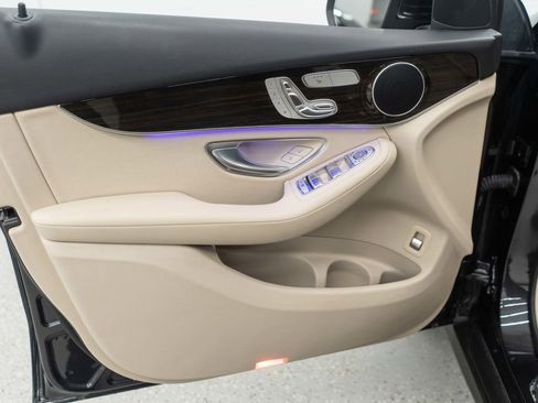 Used 2023 Mercedes-Benz GLC 300 4MATIC Coupe image 14