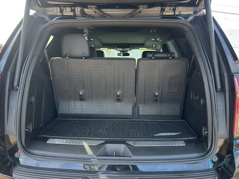 Used 2023 Chevrolet Tahoe RST w/ Luxury Package image 29