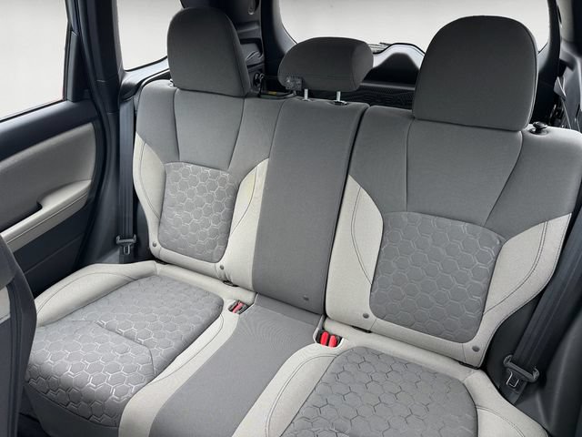 Certified 2025 Subaru Forester AWD/4WD image 13