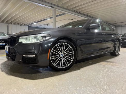 Used 2017 BMW 540i xDrive AWD/4WD image 2