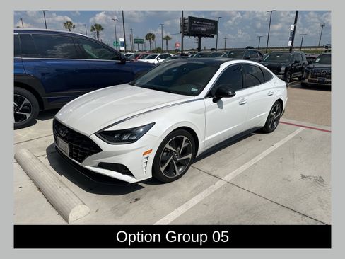 Used 2021 Hyundai Sonata SEL Plus w/ Tech Package FWD image 1