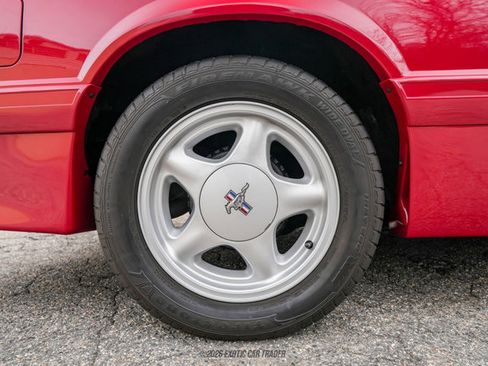 Used 1989 Ford Mustang GT RWD image 70