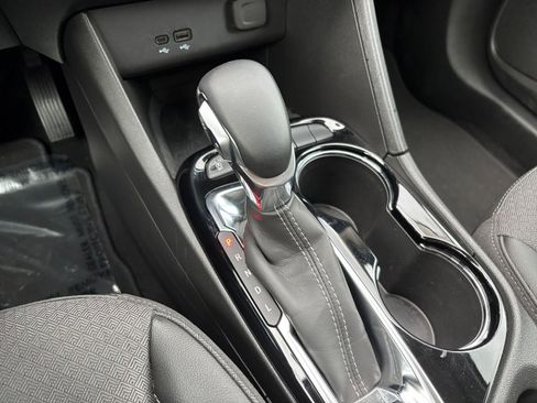 Used 2025 Buick Encore GX Preferred image 41