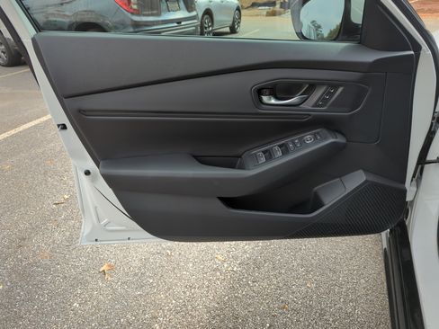 New 2025 Honda Accord EX-L image 16