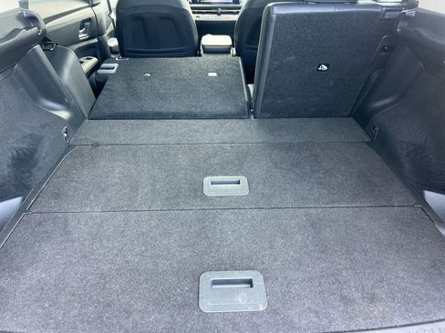 Used 2023 Nissan Ariya FWD image 14