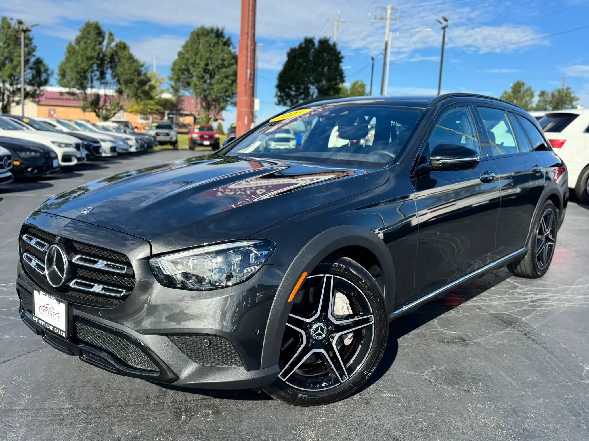 Used 2023 Mercedes-Benz E 450 4MATIC All-Terrain Wagon image 1