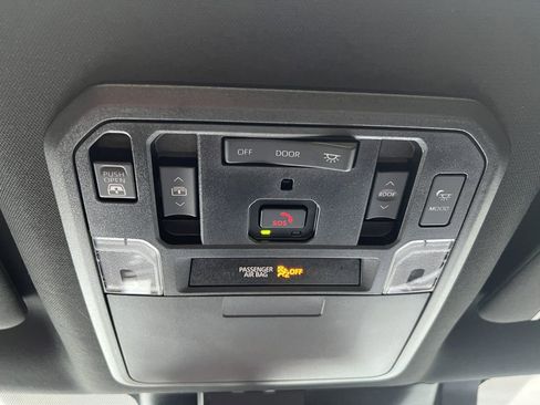 Used 2024 Toyota Tundra Platinum image 13