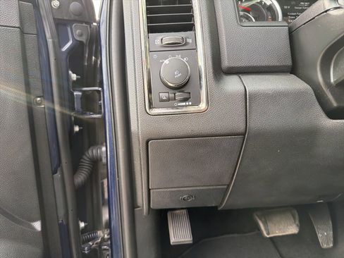 Used 2015 RAM 1500 Sport w/ Remote Start & Security Group image 13