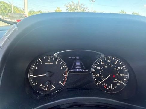 Used 2020 Nissan Pathfinder Platinum w/ Cargo Package AWD/4WD image 13
