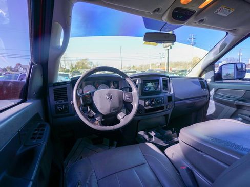 Used 2006 Dodge Ram 2500 Truck SLT image 13