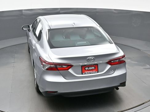 Used 2022 Toyota Camry LE FWD image 39