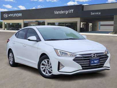 Used 2020 Hyundai Elantra SE w/ Cargo Package (C1)