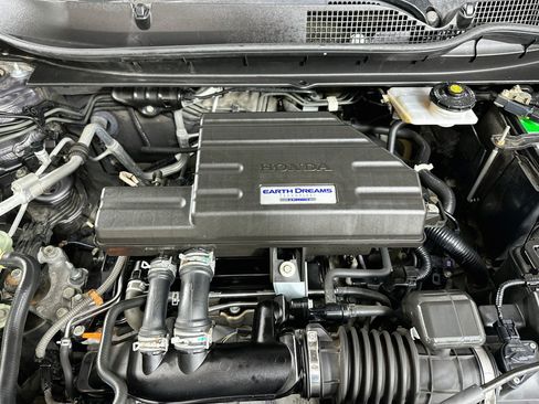 Used 2017 Honda CR-V Touring image 10